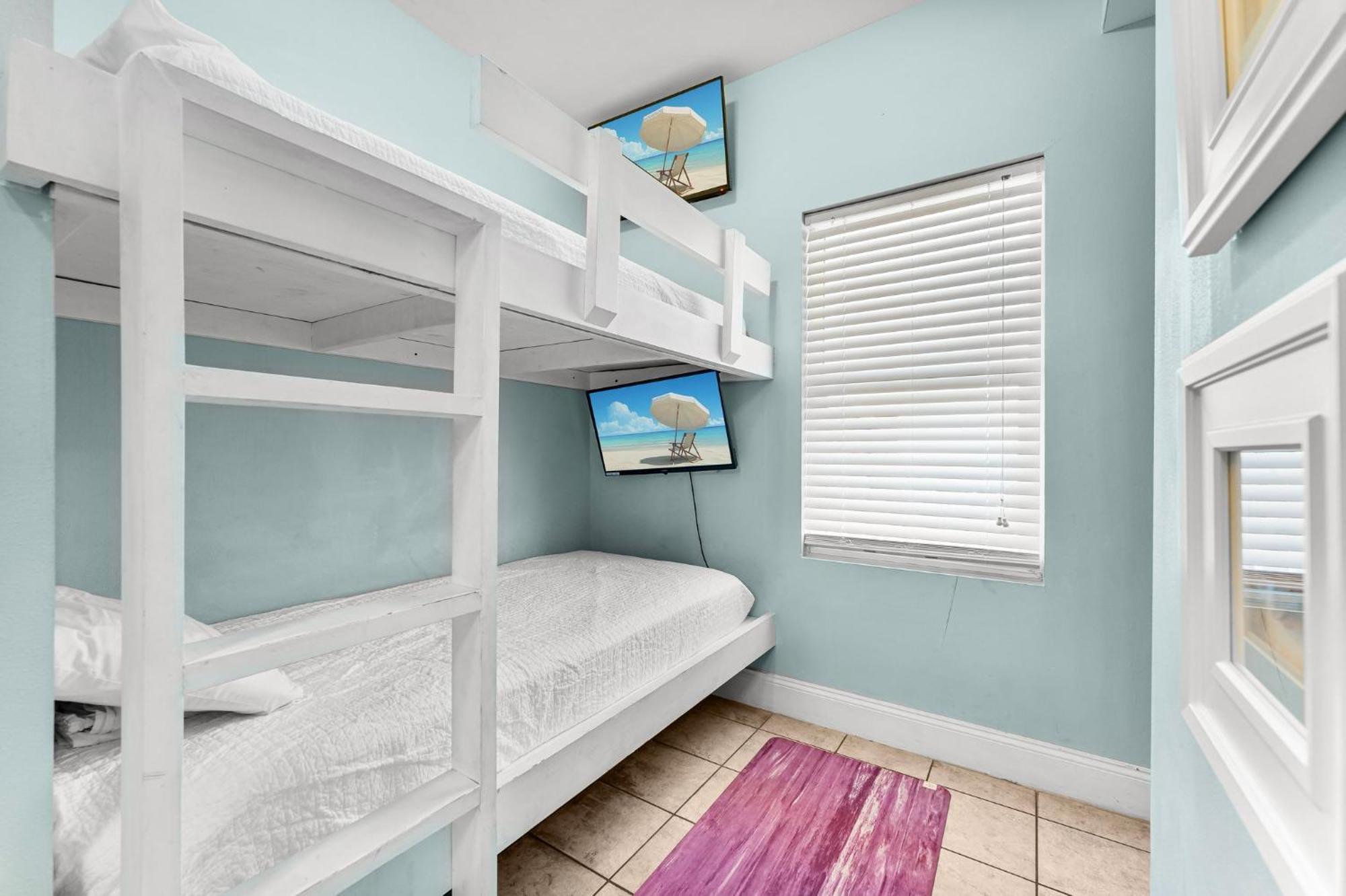 Laketown Wharf 1931 Apartment Panama City Beach